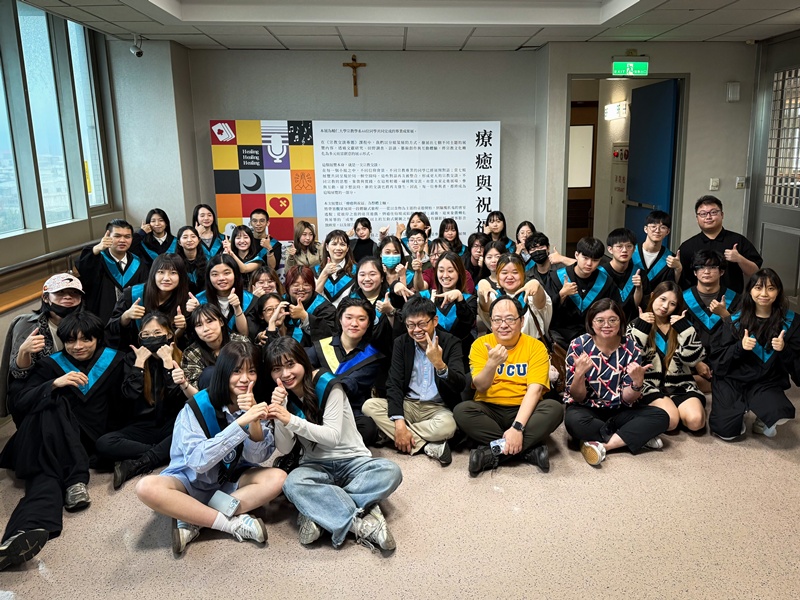 生活、焦慮、神明、我們：宗教學系大學部畢展「療癒與祝福」